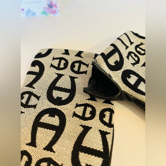 ETIENNE AIGNER Women Gloves *RARE* Designer Monogram Jacquard and Leather MEDIUM - Picture 3 of 12